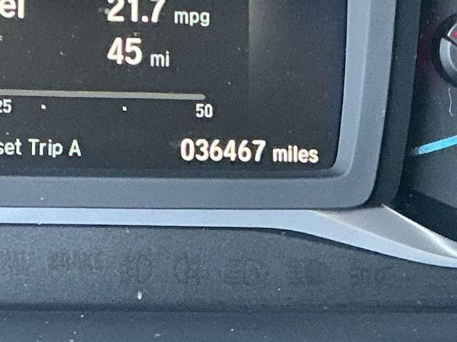 used 2022 Honda Pilot car, priced at $30,995