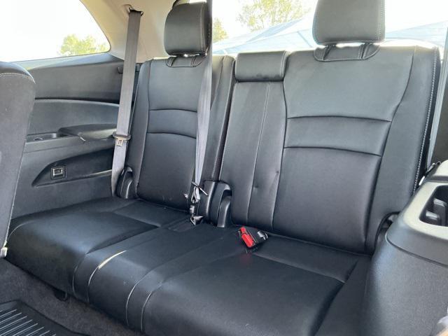 used 2022 Honda Pilot car, priced at $30,995