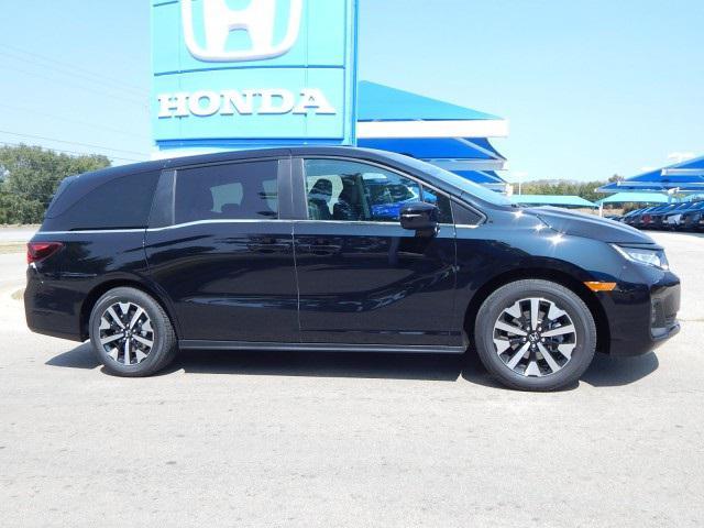 new 2025 Honda Odyssey car, priced at $40,816