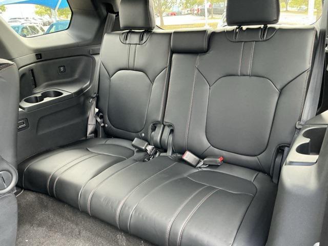 new 2025 Honda Pilot car, priced at $48,599