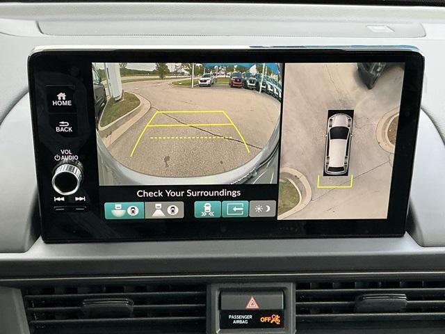 new 2025 Honda Pilot car, priced at $48,599