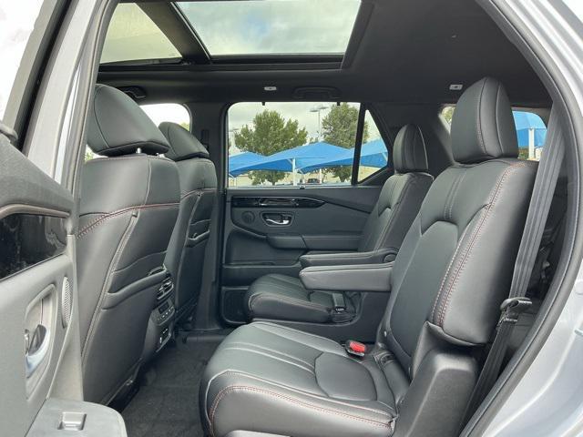 new 2025 Honda Pilot car, priced at $48,599