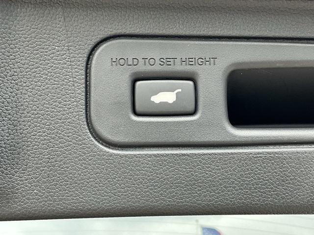 new 2025 Honda Pilot car, priced at $48,599