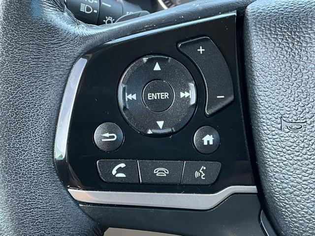 used 2022 Honda Pilot car, priced at $32,995