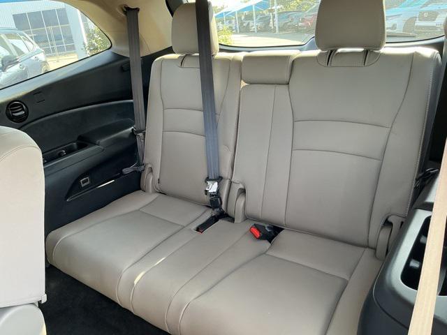 used 2022 Honda Pilot car, priced at $32,995