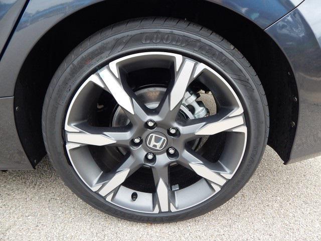 new 2025 Honda Civic Hybrid car, priced at $32,652