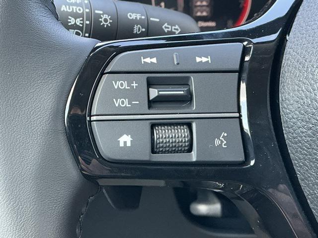 new 2025 Honda Pilot car, priced at $43,142