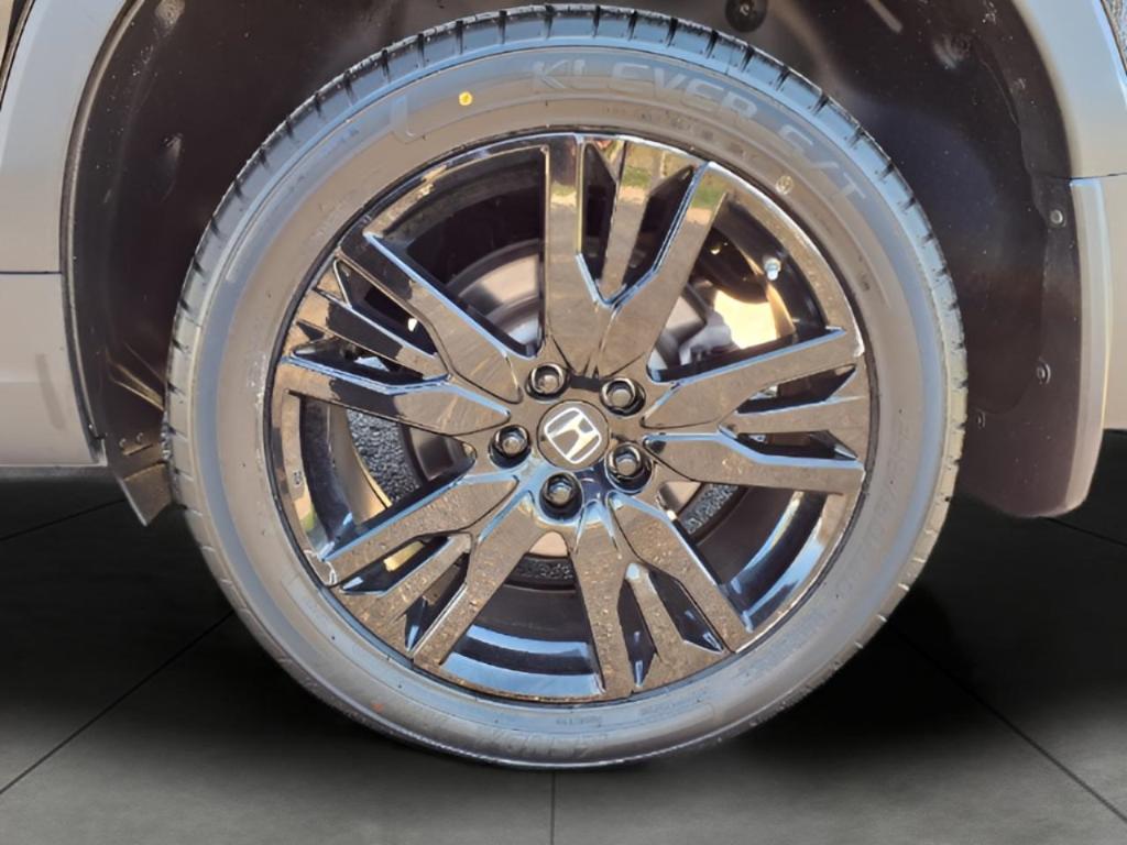 used 2022 Honda Pilot car, priced at $35,685
