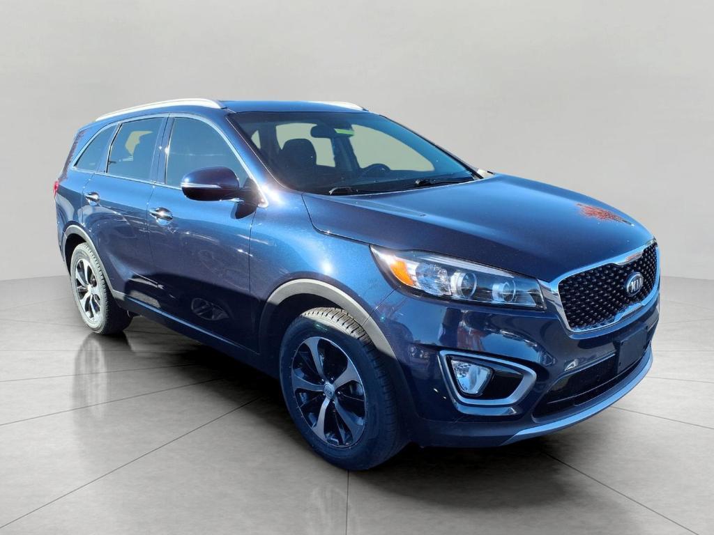 used 2016 Kia Sorento car, priced at $12,884