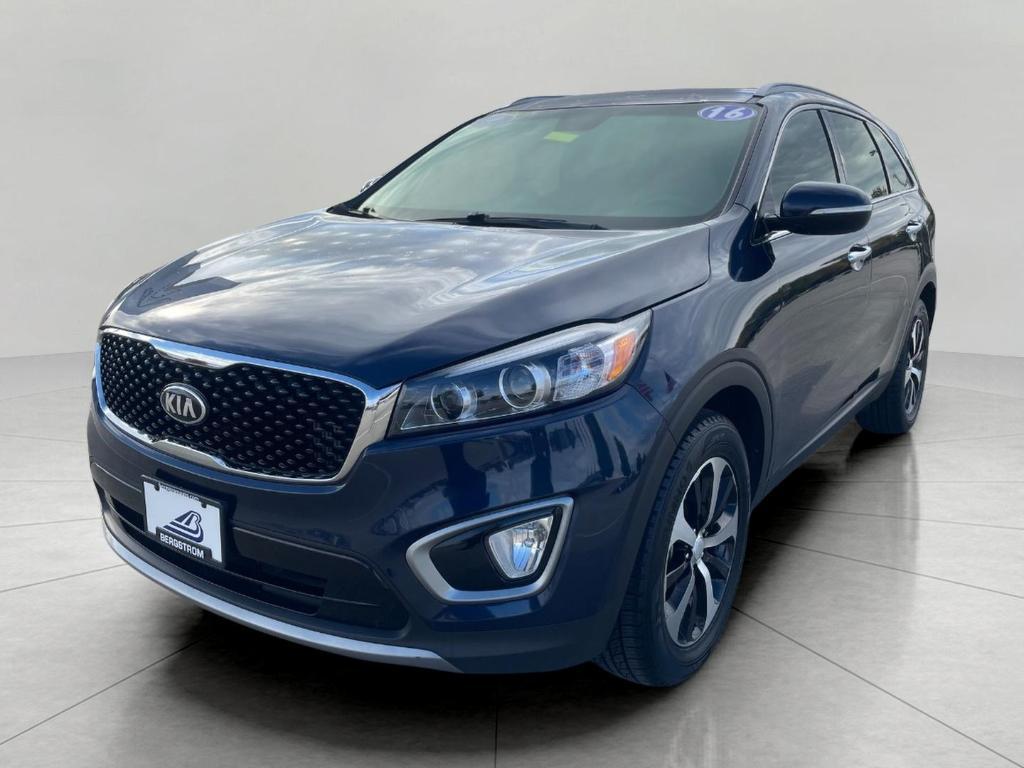 used 2016 Kia Sorento car, priced at $12,844