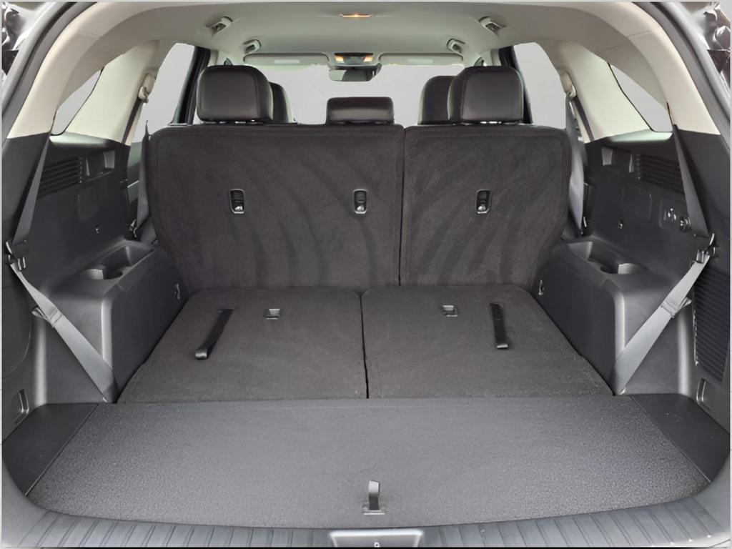 new 2025 Kia Sorento car, priced at $38,880