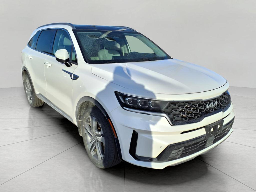 used 2022 Kia Sorento Plug-In Hybrid car, priced at $30,459