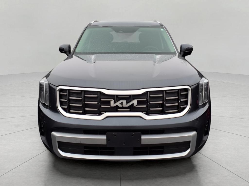 used 2023 Kia Telluride car, priced at $35,894