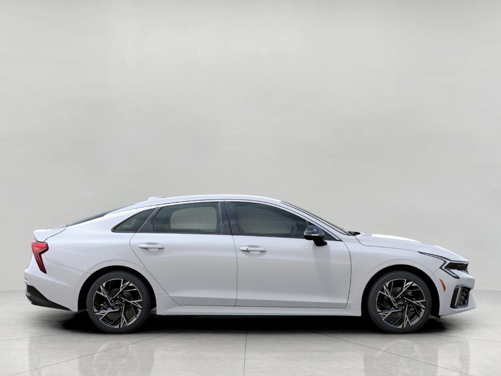 new 2026 Kia K5 car, priced at $32,620
