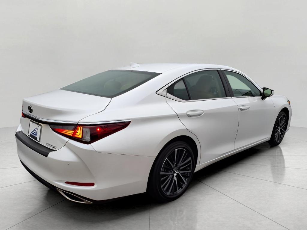 used 2023 Lexus ES 350 car, priced at $38,974