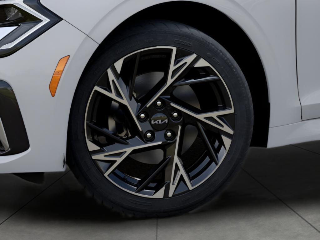 new 2025 Kia K5 car, priced at $33,770