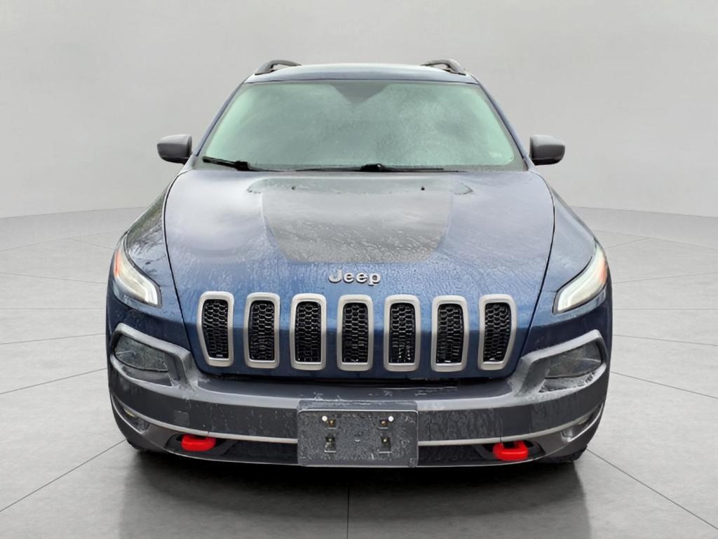 used 2018 Jeep Cherokee car, priced at $15,605