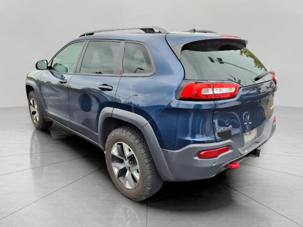 used 2018 Jeep Cherokee car, priced at $15,605