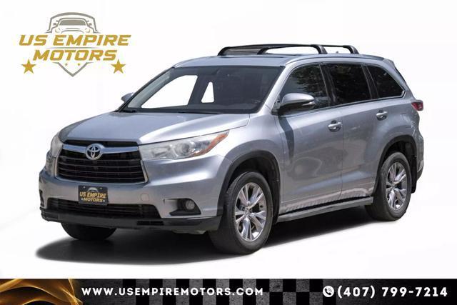 used 2015 Toyota Highlander car, priced at $14,990