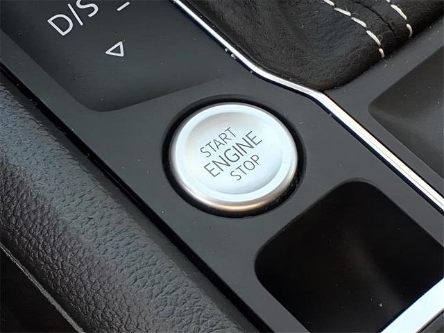 used 2023 Volkswagen Atlas car, priced at $30,087