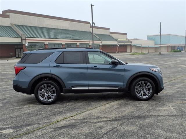 new 2025 Ford Explorer car, priced at $47,461