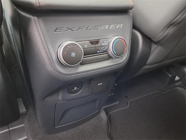 new 2025 Ford Explorer car, priced at $47,461
