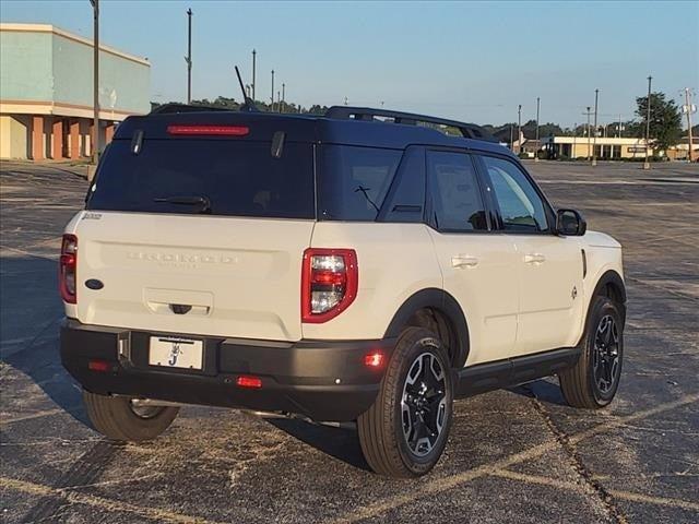 new 2024 Ford Bronco Sport car, priced at $33,562