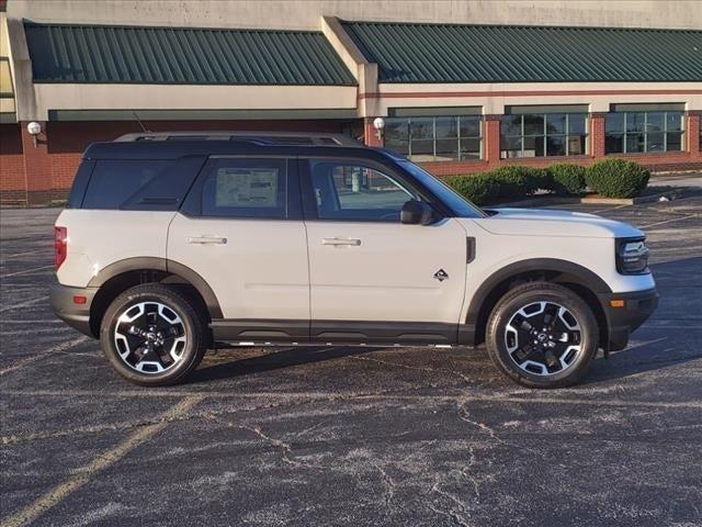 new 2024 Ford Bronco Sport car, priced at $33,562