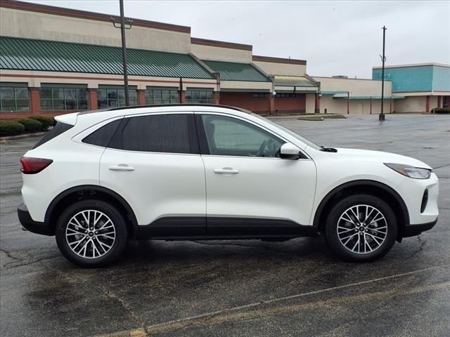 new 2025 Ford Escape car, priced at $41,485