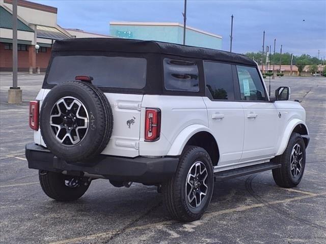 new 2024 Ford Bronco car, priced at $52,133