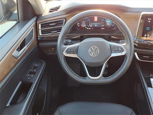 used 2024 Volkswagen Atlas car, priced at $28,067