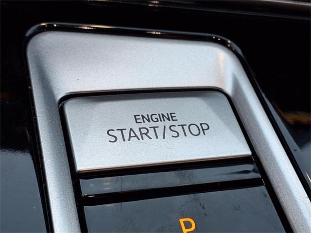 used 2024 Volkswagen Atlas car, priced at $28,067