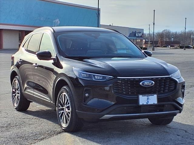 new 2025 Ford Escape car, priced at $43,425