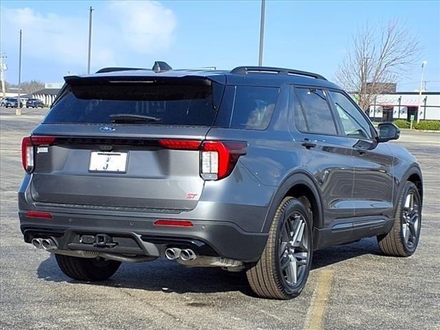 new 2025 Ford Explorer car, priced at $57,818