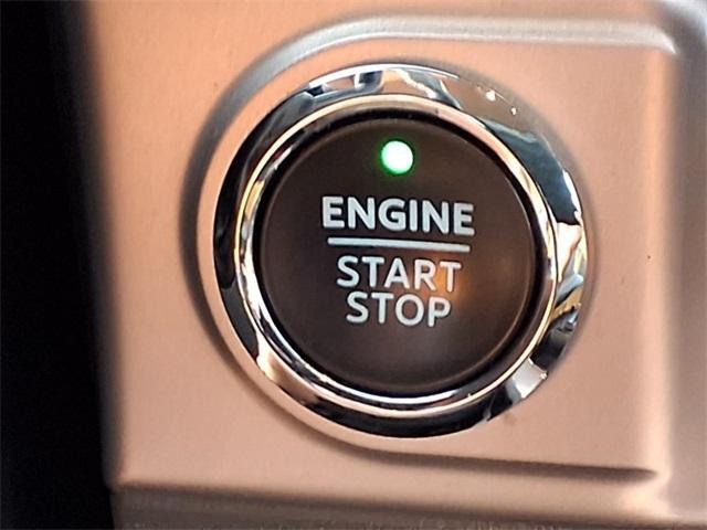 used 2022 Ford F-150 car, priced at $38,059