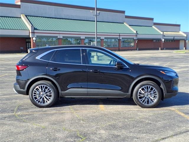 new 2025 Ford Escape car, priced at $33,778
