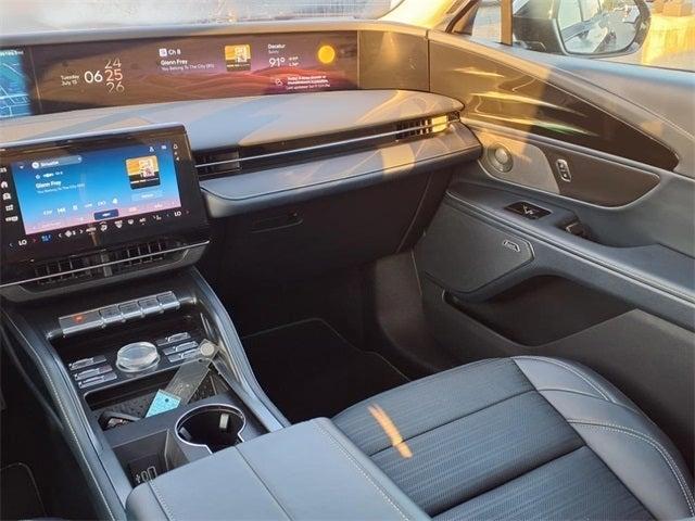used 2024 Lincoln Nautilus car, priced at $48,989