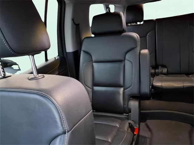 used 2020 GMC Yukon XL car, priced at $29,368