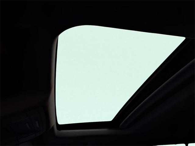 used 2020 GMC Yukon XL car, priced at $29,368