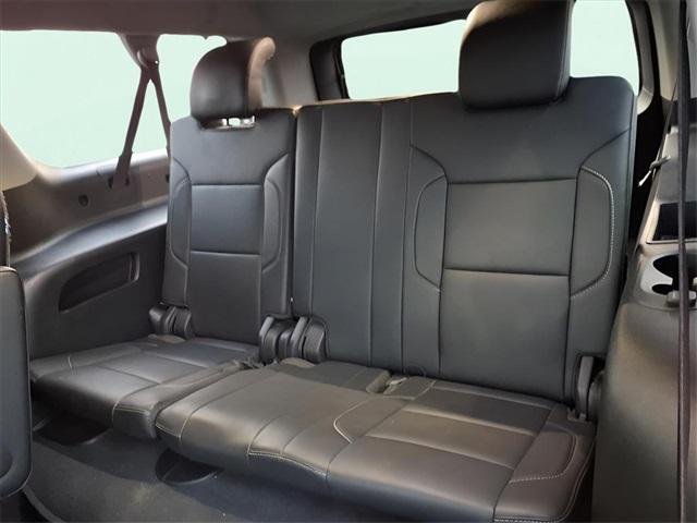 used 2020 GMC Yukon XL car, priced at $29,368