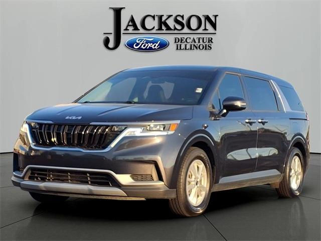 used 2023 Kia Carnival car, priced at $28,317