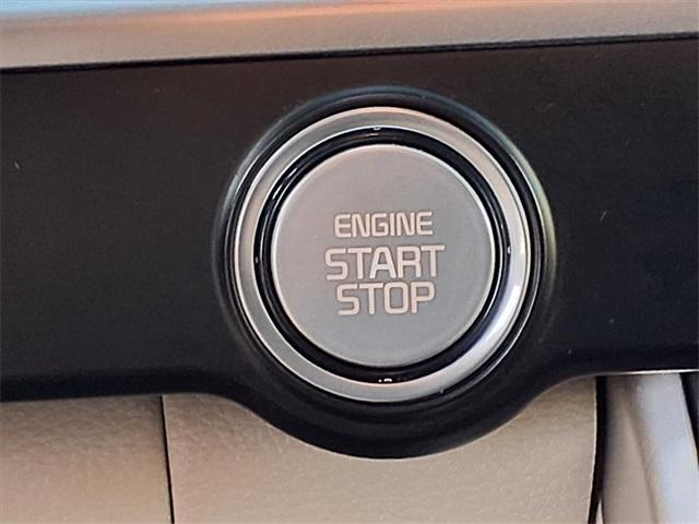 used 2023 Kia Carnival car, priced at $28,317