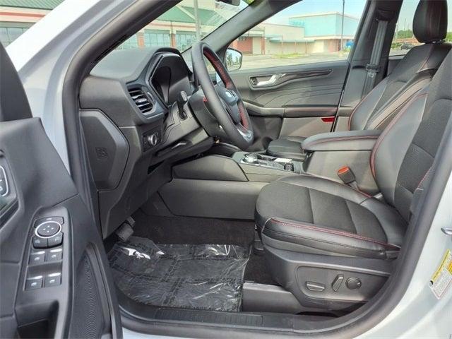 new 2025 Ford Escape car, priced at $31,043
