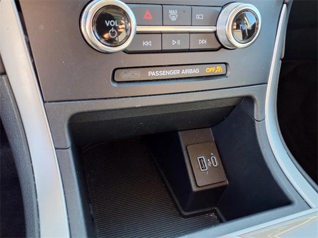 used 2024 Ford Edge car, priced at $24,994