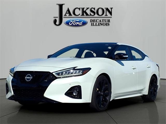 used 2023 Nissan Maxima car, priced at $29,222
