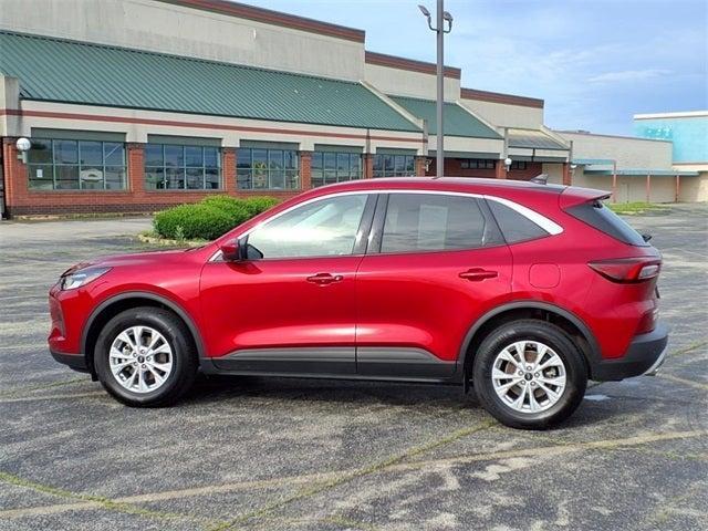 used 2023 Ford Escape car, priced at $25,999