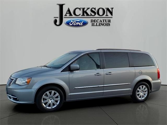 used 2016 Chrysler Town & Country car, priced at $9,163