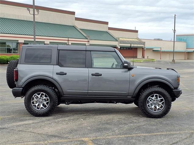 new 2025 Ford Bronco car, priced at $62,665