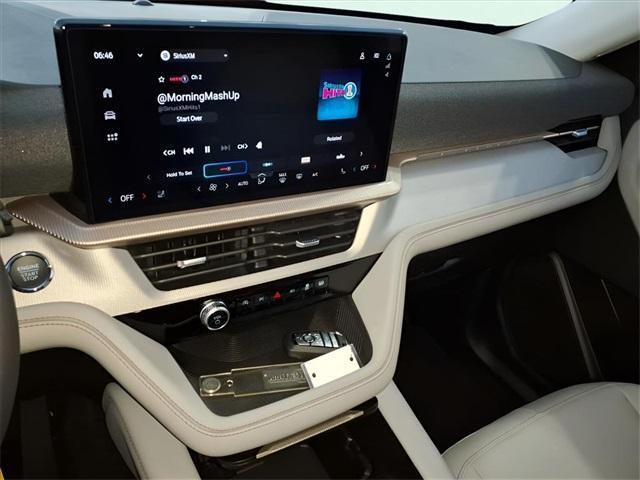 new 2025 Ford Explorer car, priced at $47,271