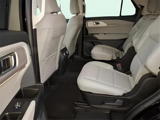 new 2025 Ford Explorer car, priced at $47,271